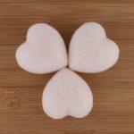 60633-savon-rose-Ã©glantine-coeur25gr